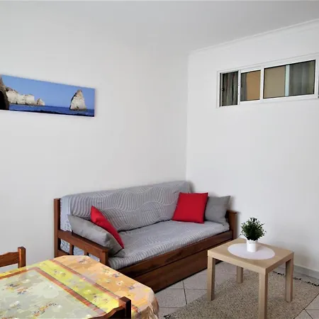 Holiday home T1+1 Da Rocha/ Gaivota Mar 5 *