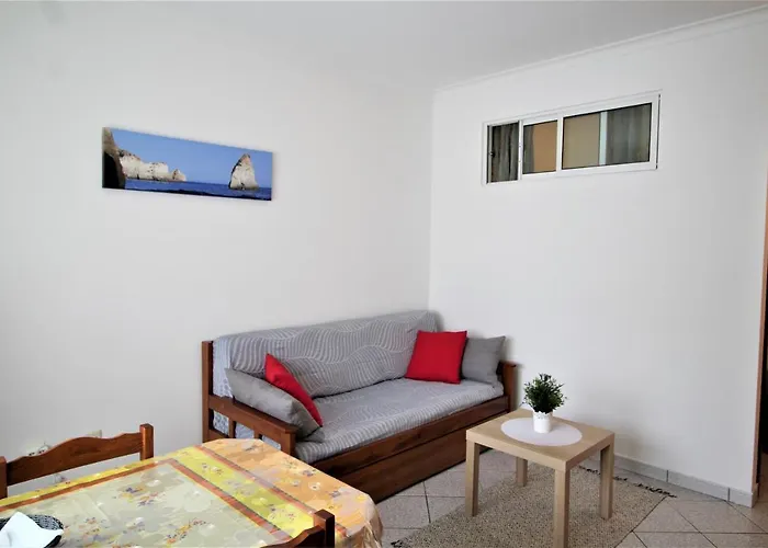 Holiday home T1+1 Da Rocha/ Gaivota Mar 5 *