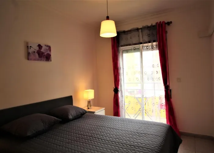 T1+1 Da Rocha/ Gaivota Mar 5 Holiday home *